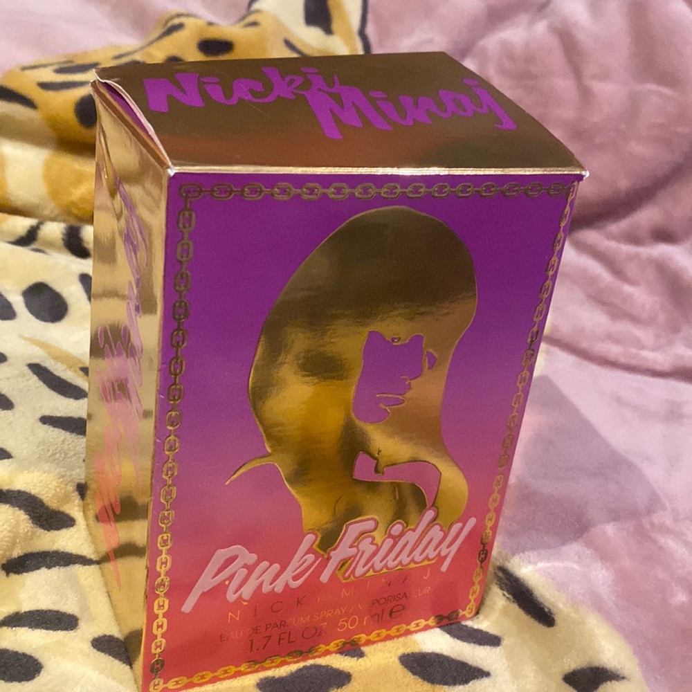 Nicki Minaj Pink Friday Perfume